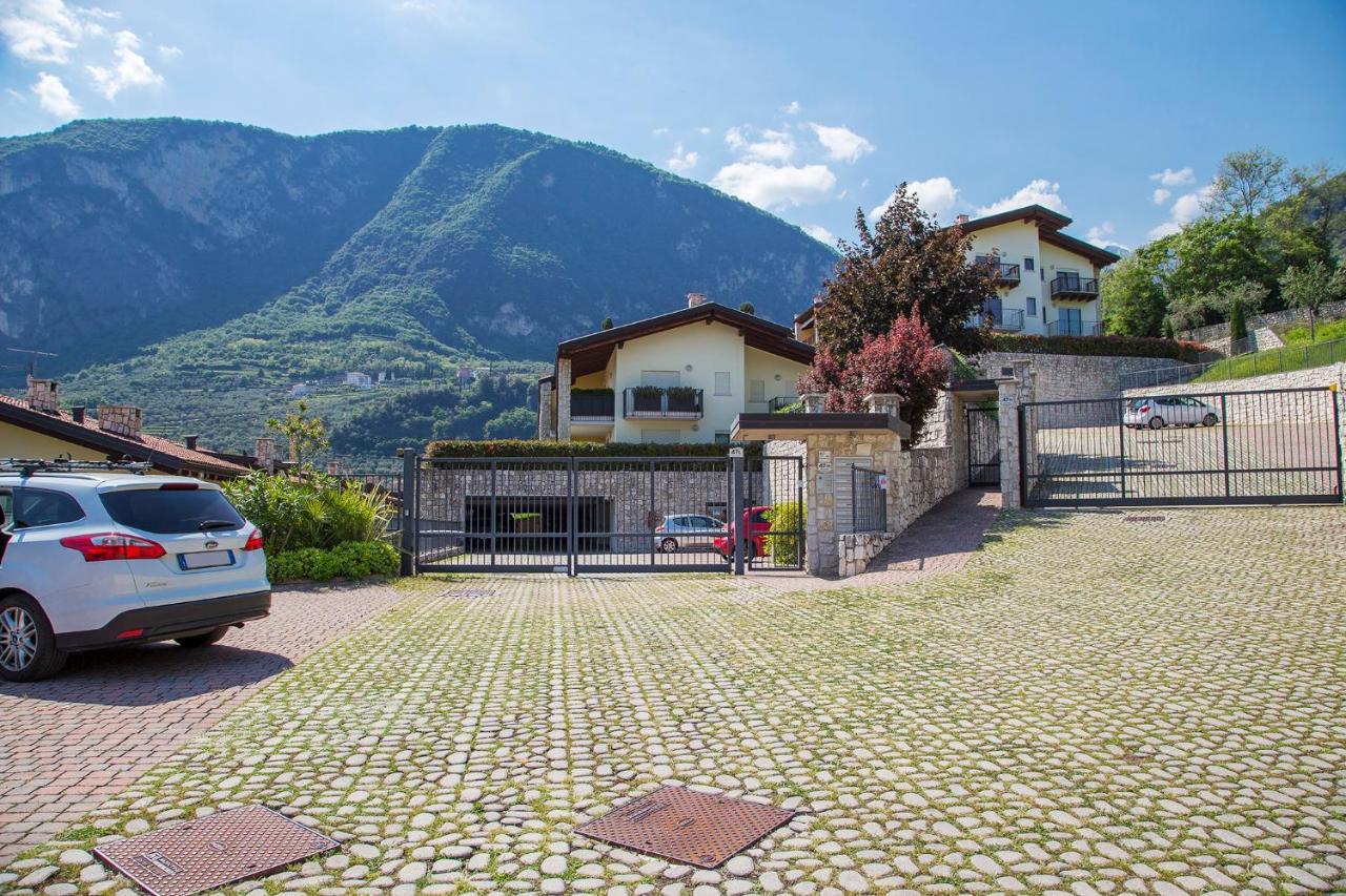 Love Garda Lake Рива-дель-Гарда Экстерьер фото
